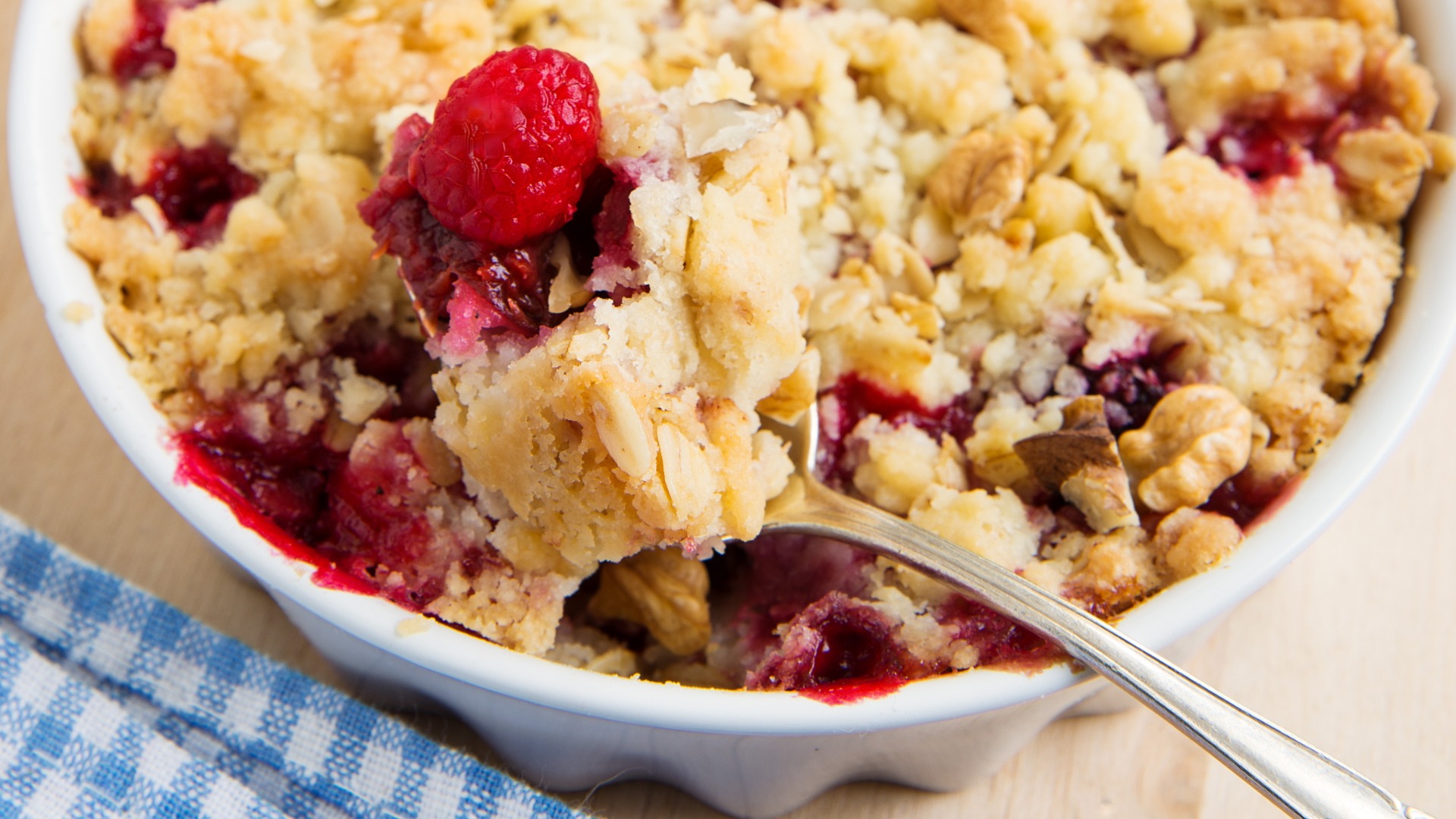 Apple and Raspberry Crumble