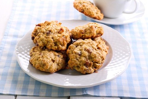 Apple Raisin Cookies